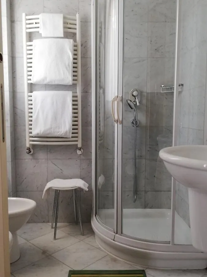 Hotel Ristorante Ca' Nova Venecia 3*,  Italia