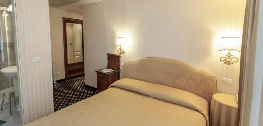 ***  Hotel Ristorante Ca' Nova Venecia Italia
